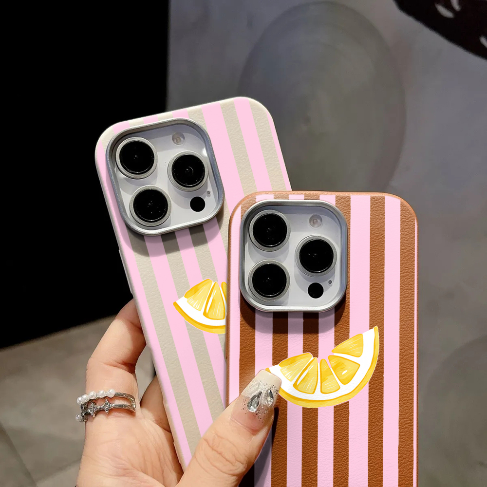 Cover per Telefono con Strisce - Phone Cases Xiaomi 15 recensione e prezzo