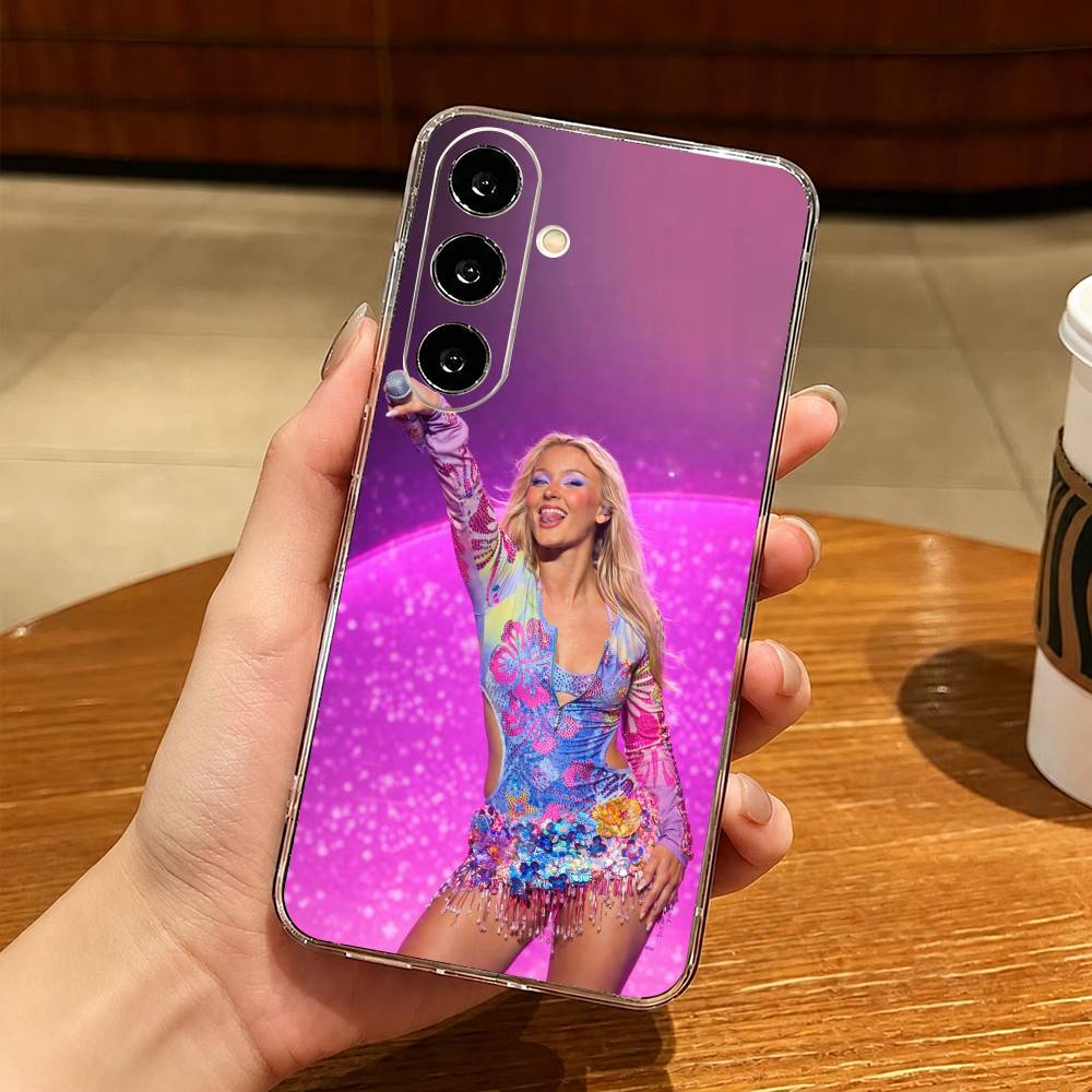 Midnight Sun Zara Larsson Cove - Phone Cases Zara recensione e prezzo