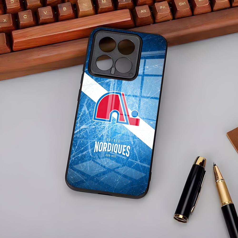 Q-QueBecES Custodia per telefo - Phone Cases Quebec recensione e prezzo